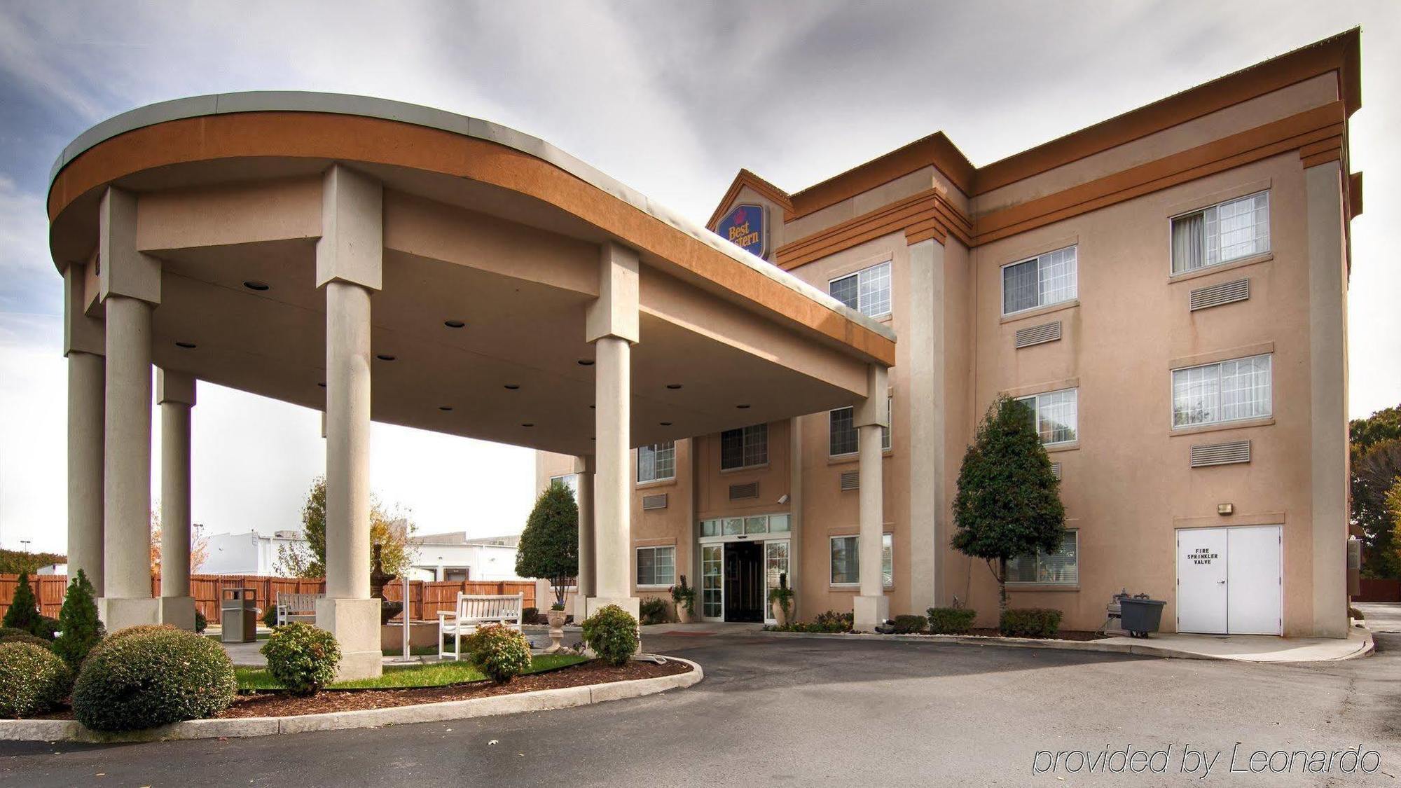 Best Western Plus Newport News Eksteriør bilde
