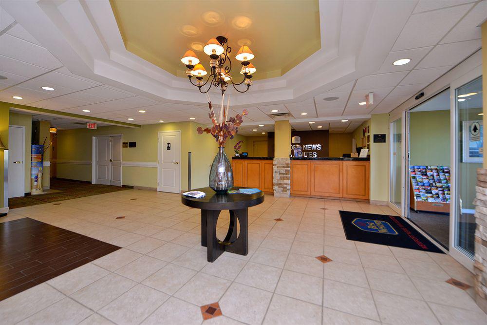 Best Western Plus Newport News Eksteriør bilde